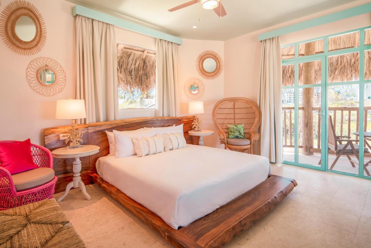 Boardwalk Boutique Hotel Aruba - Adults Only Palm Beach Bagian luar foto