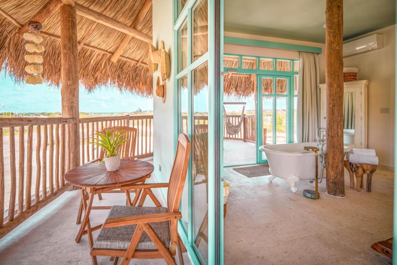 Boardwalk Boutique Hotel Aruba - Adults Only Palm Beach Bagian luar foto
