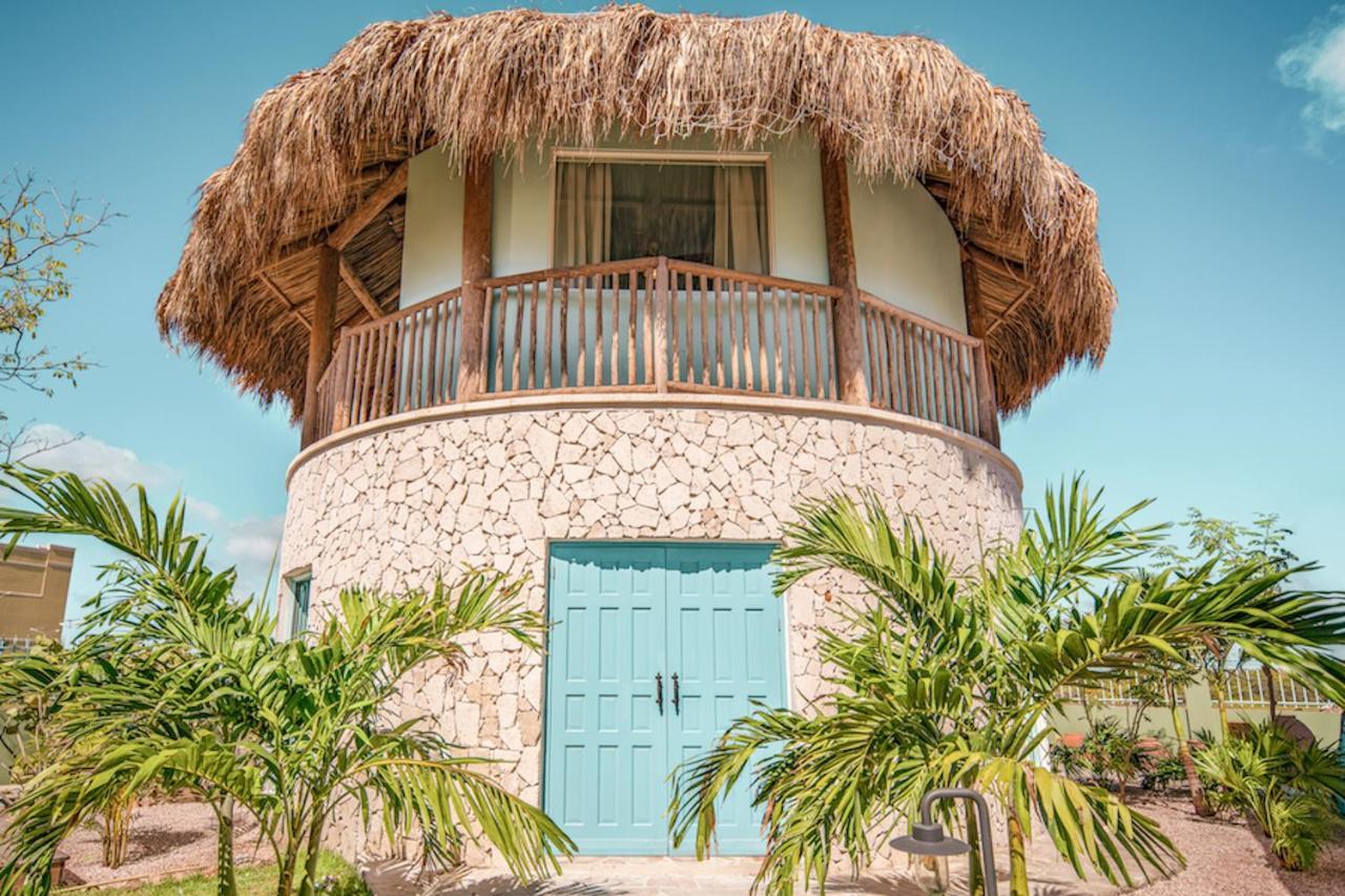 Boardwalk Boutique Hotel Aruba - Adults Only Palm Beach Bagian luar foto